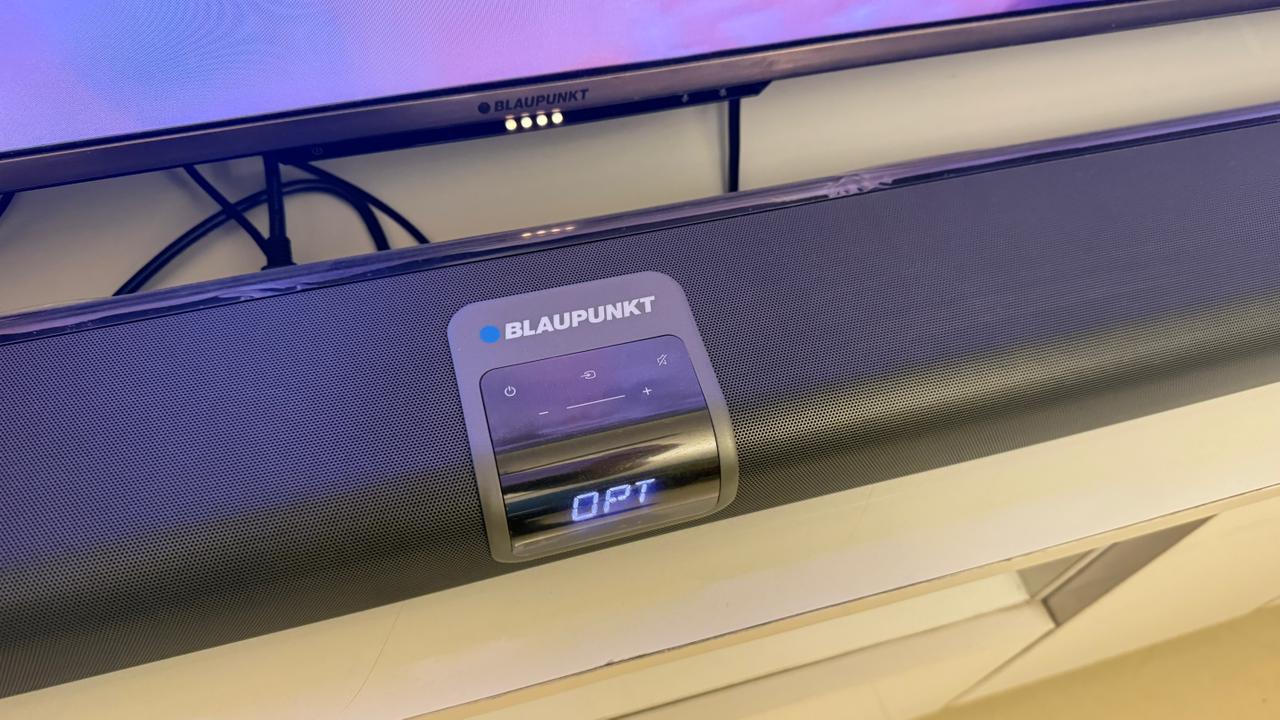 This soundbar can be connected via Bluetooth, optical, USB and AUX-in sources.