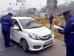 Delhi Traffic Police conduct checks at the Delhi–NCR border on Thursday. (Sakib Ali/ht photo) Delhi Traffic Police conduct checks at the Delhi–NCR border on Thursday. (Sakib Ali/ht photo)