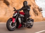 Ducati XDiavel will come with front-set footpegs and a handlebar that is more set back and is lower. 
