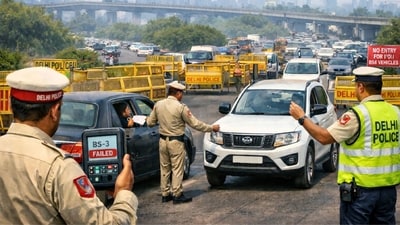 To enforce the directive, Delhi Police teams have been deployed at key entry points, including Kalindi Kunj, Chilla, Ghazipur and the DND Flyway. (AI-generated representative image) To enforce the directive, Delhi Police teams have been deployed at key entry points, including Kalindi Kunj, Chilla, Ghazipur and the DND Flyway. (AI-generated representative image)