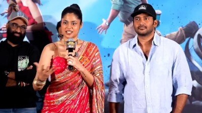 డిఫరెంట్ డార్క్ కామెడీ, నేను ఒక సాంగ్ రాసి పాడి కొరియోగ్రఫీ చేశాను.. జాతి రత్నాలు హీరోయిన్ ఫరియా అబ్దుల్లా కామెంట్స్ డిఫరెంట్ డార్క్ కామెడీ, నేను ఒక సాంగ్ రాసి పాడి కొరియోగ్రఫీ చేశాను.. జాతి రత్నాలు హీరోయిన్ ఫరియా అబ్దుల్లా కామెంట్స్
