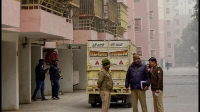 The accused – Jay Gupta (37), a transporter, and his wife Aakriti Gupta (32) – were arrested on Thursday after police recovered the body from their fifth-floor apartment of the Aura Chimera society in Raj Nagar Extension. (Sakib Ali/HT Photo) The accused – Jay Gupta (37), a transporter, and his wife Aakriti Gupta (32) – were arrested on Thursday after police recovered the body from their fifth-floor apartment of the Aura Chimera society in Raj Nagar Extension. (Sakib Ali/HT Photo)