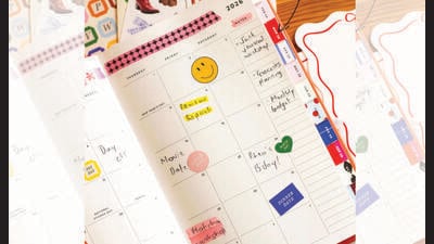 The best journals are designed to prompt you to meet your goals easier. (ODD GIRAFFE) The best journals are designed to prompt you to meet your goals easier. (ODD GIRAFFE)