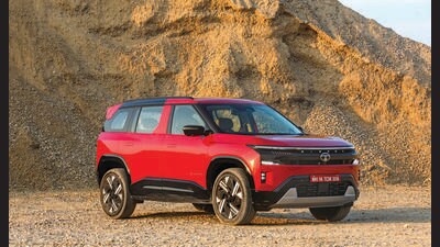 The new Tata Sierra has an upright, boxy stance. It looks modern and confident. The new Tata Sierra has an upright, boxy stance. It looks modern and confident.