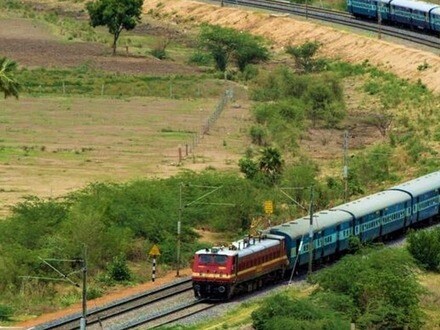 ప్రత్యేక రైళ్లు 