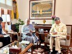 కేంద్ర ఆర్థిక మంత్రితో సీఎం చంద్రబాబు