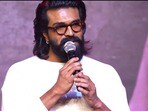 నేను, అల్లు అర్జున్, ఎన్టీఆర్, మహేష్ బాబు.. మేము యాక్టింగ్ ఎలా చేస్తామో తెలియకపోయినా ఛాన్స్ ఇచ్చారు: రామ్ చరణ్ కామెంట్స్