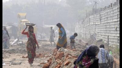 Residential pockets were also found to be flouting restrictions (File photo) Residential pockets were also found to be flouting restrictions (File photo)