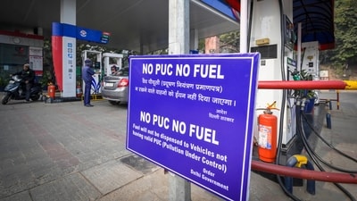 The Delhi government said monitoring and strict enforcement will continue in the coming days to reduce vehicular emissions and provide immediate relief to public health. (Raj K Raj /Hindustan Times)