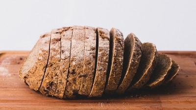 Try out Dr Rajan's homemade bread recipe this weekend! (Unsplash) Try out Dr Rajan's homemade bread recipe this weekend! (Unsplash)