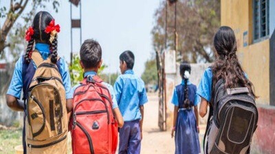 క్రిస్మస్ సెలవులు - 2025 క్రిస్మస్ సెలవులు - 2025
