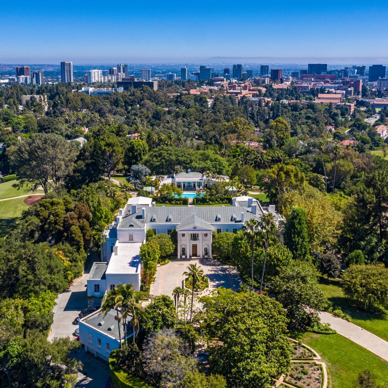 The family’s crown jewel was Casa Encantada, a sprawling Bel-Air estate that dates to the 1930s. The family’s crown jewel was Casa Encantada, a sprawling Bel-Air estate that dates to the 1930s.