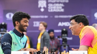 D Gukesh and Viswanathan Anand share a moment. (GCL) D Gukesh and Viswanathan Anand share a moment. (GCL)