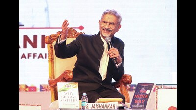 The Pune Literature Festival was organised on the sidelines of the ongoing Pune Book Festival. (HT) The Pune Literature Festival was organised on the sidelines of the ongoing Pune Book Festival. (HT)