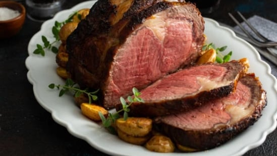 Prime rib roast (Freepik)