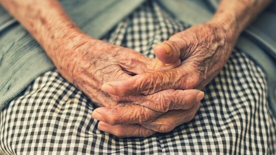 A latest research highlights that centenarians usually succumb to heart and organ diseases. (Unsplash)