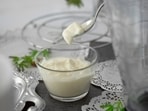 Greek yogurt contains calcium, vitamin B12 and potassium.