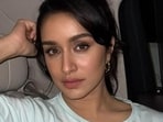 Shraddha Kapoor called Amitabh Bachchan the 'best host' in the world. Shraddha Kapoor called Amitabh Bachchan the 'best host' in the world.
