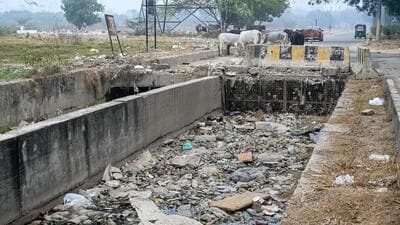 According to the national green tribunal (NGT) directions, these societies are supposed to set up treatment plants to treat the waste and then discharge the same into drains. (Sunil Ghosh/HT Photo) According to the national green tribunal (NGT) directions, these societies are supposed to set up treatment plants to treat the waste and then discharge the same into drains. (Sunil Ghosh/HT Photo)