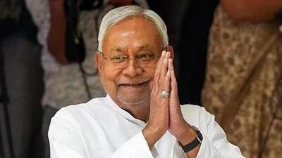 Bihar Chief Minister Nitish Kumar left for New Delhi on Sunday. Bihar Chief Minister Nitish Kumar left for New Delhi on Sunday.