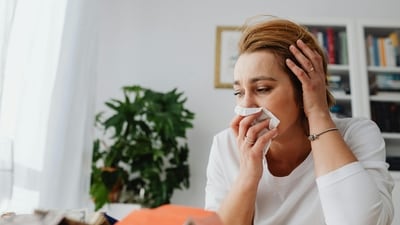 Swollen face can result from non-allergic triggers, states Dr Sood. (Pexel) Swollen face can result from non-allergic triggers, states Dr Sood. (Pexel)