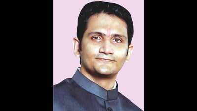 Alliance-backed candidate Samsher Singh Naik-Nimbalkar defeated Aniket Raje Naik-Nimbalkar, son of former Legislative Council chairman Ramraje Naik-Nimbalkar, in the presidential contest. (HT) Alliance-backed candidate Samsher Singh Naik-Nimbalkar defeated Aniket Raje Naik-Nimbalkar, son of former Legislative Council chairman Ramraje Naik-Nimbalkar, in the presidential contest. (HT)