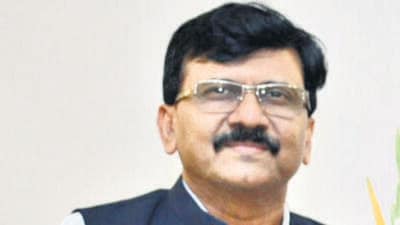 Mumbai, India - November 4, 2019: Minister of Envirnoment Ramdas Kadam and Member of Parliament (R S) Sanjay Raut called on Governor of Maharashtra Bhagat Singh Koshyari at Raj Bhavan in Mumbai, India, on Monday, November 4, 2019. (HT Photos) Mumbai, India - November 4, 2019: Minister of Envirnoment Ramdas Kadam and Member of Parliament (R S) Sanjay Raut called on Governor of Maharashtra Bhagat Singh Koshyari at Raj Bhavan in Mumbai, India, on Monday, November 4, 2019. (HT Photos)