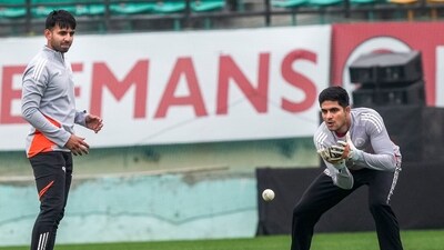 Jitesh Sharma and Shubman Gill failed to make the cut into the T20 World Cup squad. (PTI) Jitesh Sharma and Shubman Gill failed to make the cut into the T20 World Cup squad. (PTI)