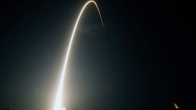 A SpaceX Falcon 9 rocket with the 25th batch of approximately 60 satellites for SpaceX's Starlink network lifts off from the Space Launch Complex 40 in Cape Canaveral, Florida. (AP) A SpaceX Falcon 9 rocket with the 25th batch of approximately 60 satellites for SpaceX's Starlink network lifts off from the Space Launch Complex 40 in Cape Canaveral, Florida. (AP)