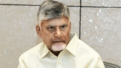 సీఎం చంద్రబాబు సీఎం చంద్రబాబు