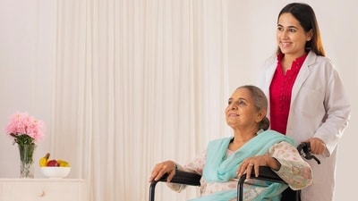 One of the advantages of mediclaim insurance in India is the coverage it offers to all family members under a single plan. (Niva Bupa)