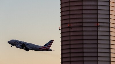 ​Data shows fume events ​are rising, ​affecting about 22 ​U.S. flights a day.