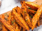 Sweet potato wedges: This is the easiest and fastest recipe for all your last-minute parties. All you need are potatoes, egg whites, salt, pepper and cheese.