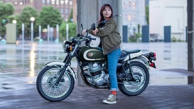 Kawasaki W230 could replace the W175 in the brand's portfolio. Kawasaki W230 could replace the W175 in the brand's portfolio.