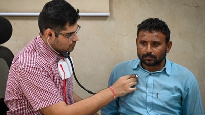 Prioritising cancer prevention through simple, sustainable lifestyle changes can significantly reduce long-term risk. (Hindustan Times/ Representative picture) Prioritising cancer prevention through simple, sustainable lifestyle changes can significantly reduce long-term risk. (Hindustan Times/ Representative picture)