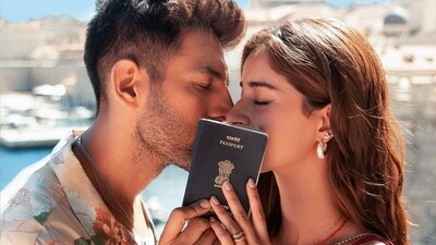 Tu Meri Main Tera Main Tera Tu Meri stars Kartik Aaryan and Ananya Panday. Tu Meri Main Tera Main Tera Tu Meri stars Kartik Aaryan and Ananya Panday.