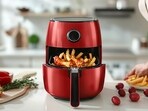 An air fryer can help cut oil and harmful compounds, but it won’t magically make unhealthy, processed foods healthy. (Freepik) An air fryer can help cut oil and harmful compounds, but it won’t magically make unhealthy, processed foods healthy. (Freepik)