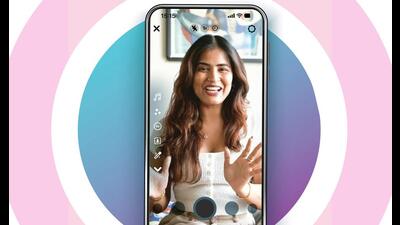 Creator Sameeksha Takke puts a cliffhanger at the start of a video to grip the audience. (SHUTTERSTOCK, INSTAGRAM/@SAMEEKSHATAKKE13) Creator Sameeksha Takke puts a cliffhanger at the start of a video to grip the audience. (SHUTTERSTOCK, INSTAGRAM/@SAMEEKSHATAKKE13)