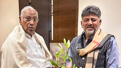Deputy chief minister DK Shivakumar meets AICC President Mallikarjun Kharge at his residence, in Bengaluru. (@DKShivakumar) Deputy chief minister DK Shivakumar meets AICC President Mallikarjun Kharge at his residence, in Bengaluru. (@DKShivakumar)