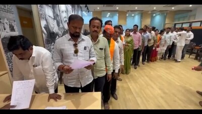 Most aspirants continue to see the BJP as their first preference, given its organisational strength in the city. (HT) Most aspirants continue to see the BJP as their first preference, given its organisational strength in the city. (HT)