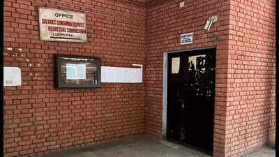 The pharmaceutical firms have been directed to pay the compensation within 30 days. (HT Photo) The pharmaceutical firms have been directed to pay the compensation within 30 days. (HT Photo)