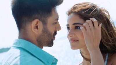 Tu Meri Main Tera Main Tera Tu Meri review: Kartik Aaryan and Ananya Panday in a still from the movie.