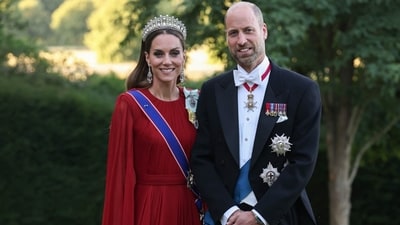 Kate Middleton, Princess of Wales, and Prince William, the Prince of Wales at the State Banquet for President of France Emmanuel Macron. Kate Middleton, Princess of Wales, and Prince William, the Prince of Wales at the State Banquet for President of France Emmanuel Macron.