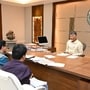 సమీక్షలో చంద్రబాబు