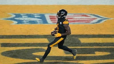 DK Metcalf was involved in a sideline altercation with a Lions fan during the Pittsburgh Steelers’ 29-24 road win over the Detroit Lions at Ford Field. (AP) DK Metcalf was involved in a sideline altercation with a Lions fan during the Pittsburgh Steelers’ 29-24 road win over the Detroit Lions at Ford Field. (AP)