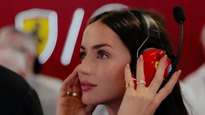 Ana de Armas at the Abu Dhabi F1 race track (Instagram | Ana de Armas) Ana de Armas at the Abu Dhabi F1 race track (Instagram | Ana de Armas)