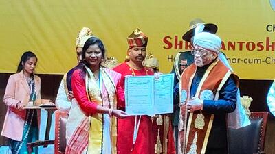 The Binod Bihari Mahto Koylanchal University (BBMKU) organised its second convocation ceremony at New Town Hall. (HT Photo) The Binod Bihari Mahto Koylanchal University (BBMKU) organised its second convocation ceremony at New Town Hall. (HT Photo)