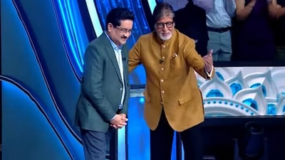 Kumar Mangalam Birla with host Amitabh Bachchan on the set of Kaun Banega Crorepati. Kumar Mangalam Birla with host Amitabh Bachchan on the set of Kaun Banega Crorepati.
