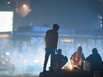 Delhi recorded a minimum temperature of 7.6 degrees Celsius (°C) on the day. (Sanchit Khanna/HT Photo)