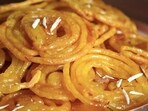 Whether it’s sweet like jalebi or savoury like kathi rolls, you can enjoy every bite as you embark on snack tourism.(Picture credit: Freepik)